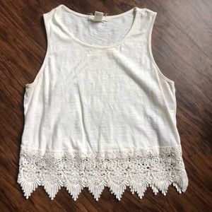 Cropped white lace trim top